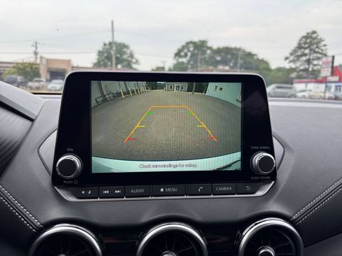 Used 2025 Nissan Sentra SV FWD image 22