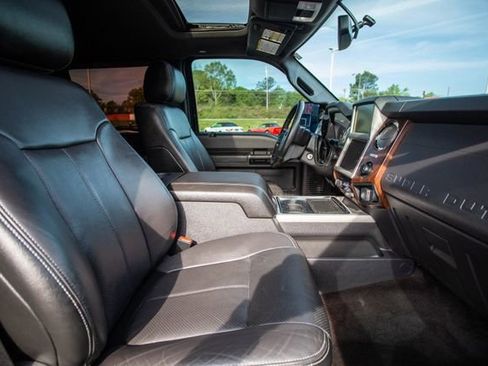 Used 2016 Ford F250 Lariat w/ Lariat Ultimate Package AWD/4WD image 20