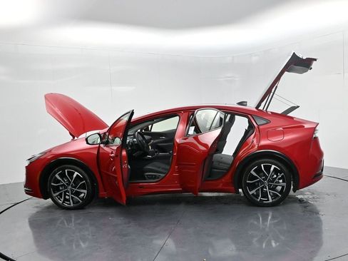 New 2026 Toyota Prius Plug-In Hybrid image 70