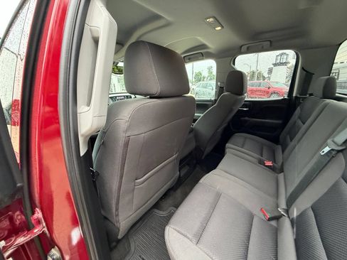 Used 2018 GMC Sierra 1500 SLE w/ SLE Value Package AWD/4WD image 24