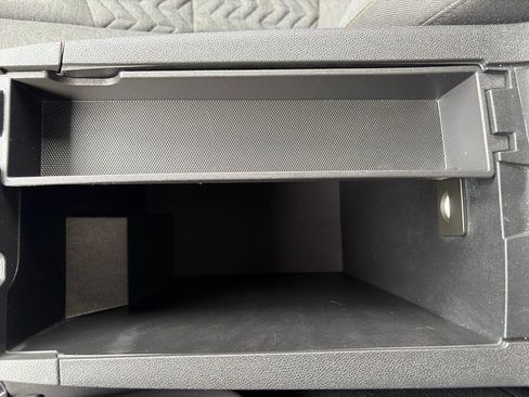 Certified 2023 Chevrolet Equinox LT image 24