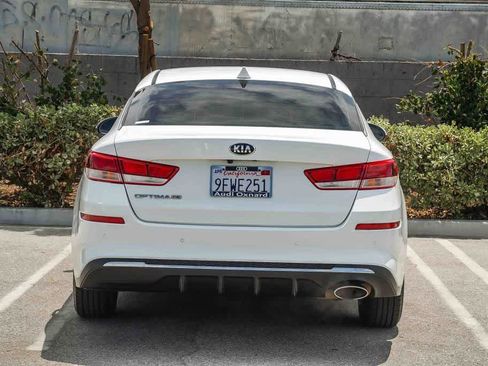 Used 2020 Kia Optima LX FWD image 5