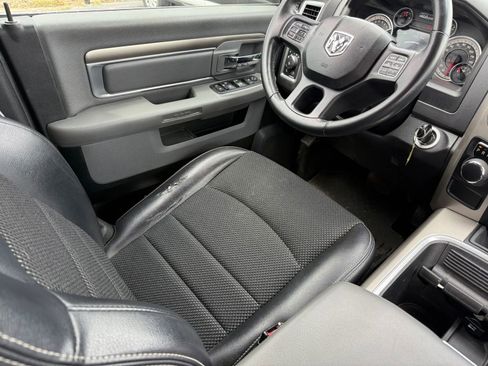 Used 2017 RAM 1500 Lone Star RWD image 12