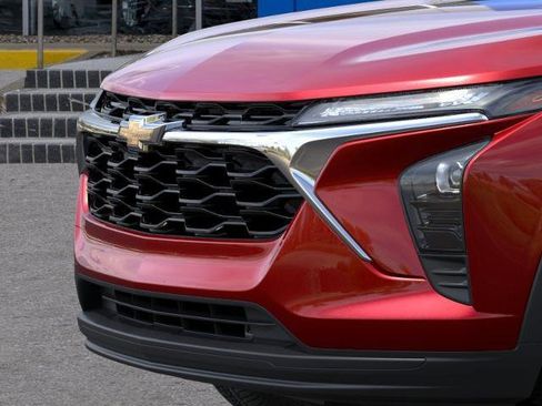 New 2026 Chevrolet Trax LS w/ LS Convenience Package FWD image 13