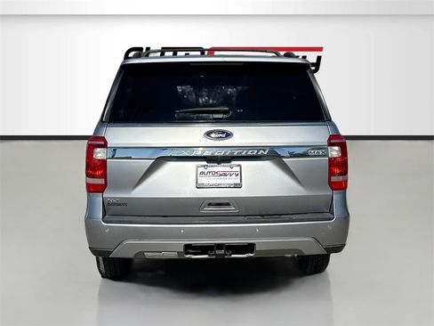 Used 2020 Ford Expedition Max XLT w/ Equipment Group 202A image 6