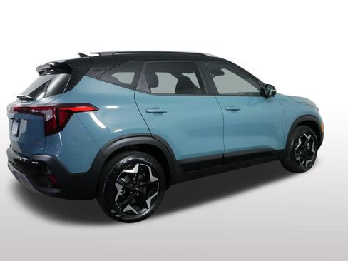 Used 2026 Kia Seltos S AWD/4WD image 11