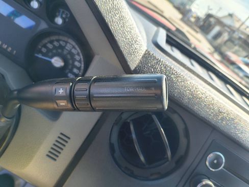 Used 2014 Ford F250 XL w/ Power Equipment Group AWD/4WD image 19