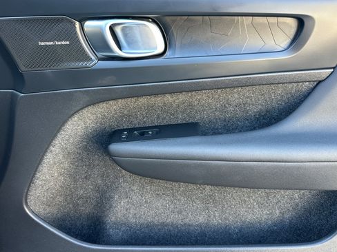 Used 2023 Volvo C40 P8 Recharge Ultimate w/ Protection Package Premier AWD/4WD image 20