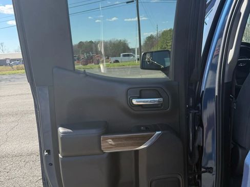 Used 2019 Chevrolet Silverado 1500 RST w/ All-Star Edition image 44