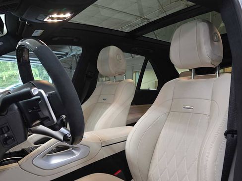 Used 2024 Mercedes-Benz GLE 63 AMG S image 21