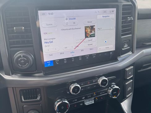 New 2025 Ford F150 XLT w/ Equipment Group 302A MID image 34