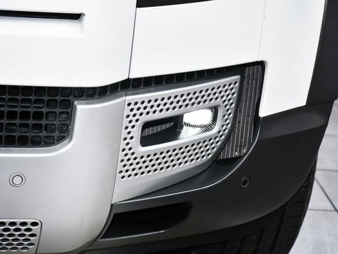 Used 2021 Land Rover Defender 110 SE AWD/4WD image 84