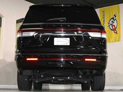 Used 2023 Lincoln Navigator Reserve image 82