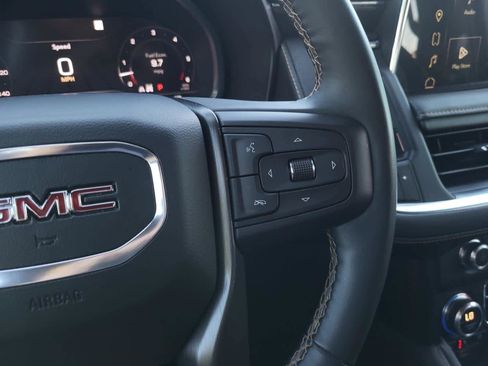 Used 2023 GMC Yukon AT4 image 27