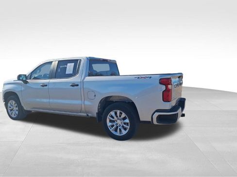 Used 2022 Chevrolet Silverado 1500 Custom w/ Safety Confidence Package image 17