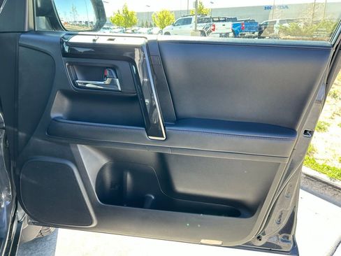 Used 2024 Toyota 4Runner TRD Off-Road image 30