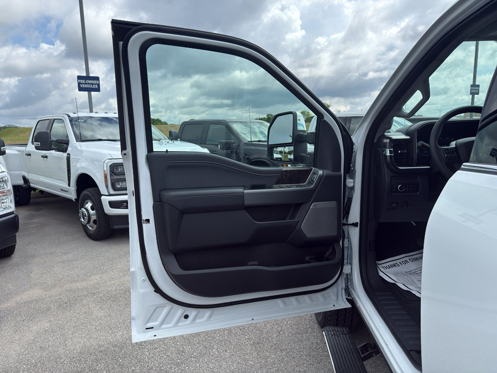 New 2026 Ford F350 Lariat w/ Lariat Ultimate Package AWD/4WD image 25