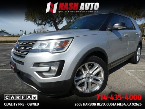 Used 2017 Ford Explorer XLT w/ Equipment Group 202A FWD image 14