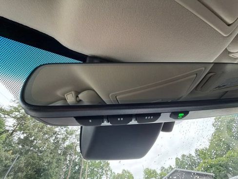 Used 2023 Lexus GX 460 Luxury w/ Accessory Package AWD/4WD image 62