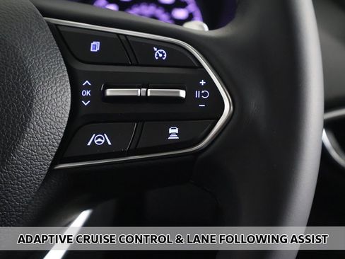 Used 2023 Hyundai Santa Fe SEL image 4