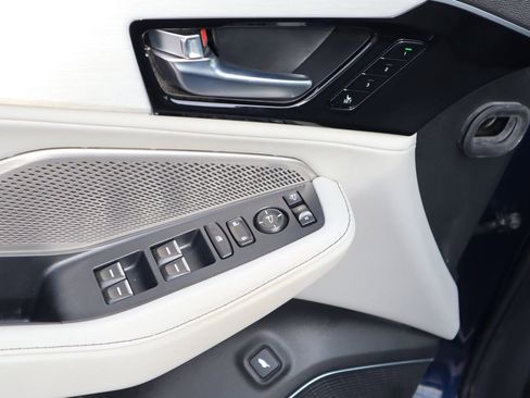 Used 2023 Acura MDX FWD w/ Technology Package image 23