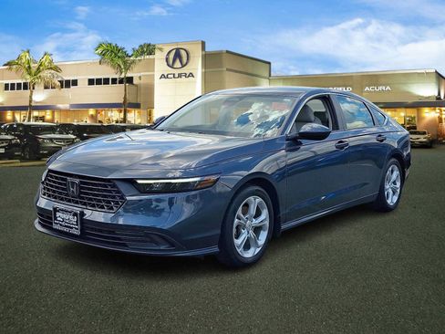 Used 2023 Honda Accord LX image 3