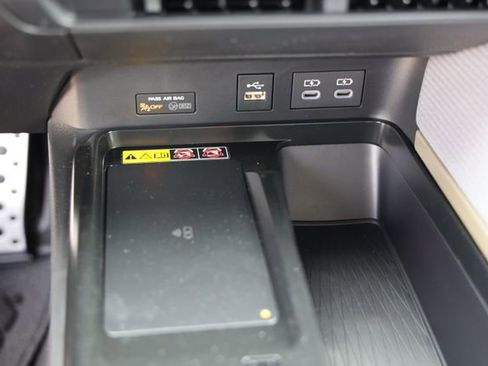 New 2026 Toyota Camry SE image 21