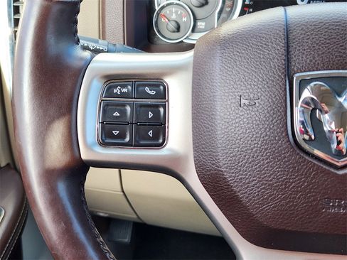 Used 2014 RAM 1500 Laramie w/ Convenience Group image 19