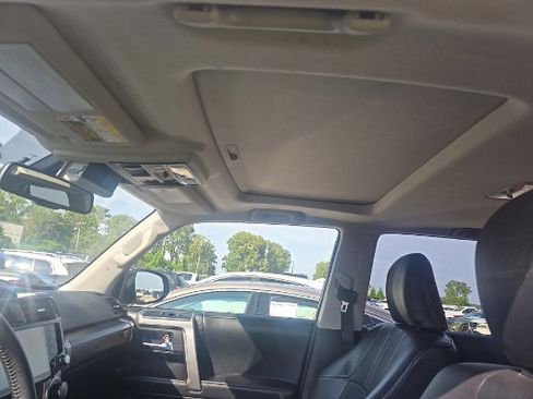 Used 2023 Toyota 4Runner 40th Anniversary SE AWD/4WD image 7