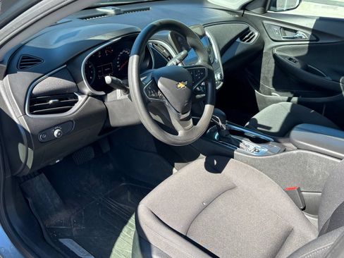 Used 2025 Chevrolet Malibu LT FWD image 13