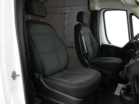 Used 2023 RAM ProMaster 2500 FWD image 28