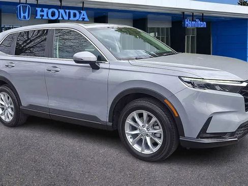 Used 2025 Honda CR-V EX image 2