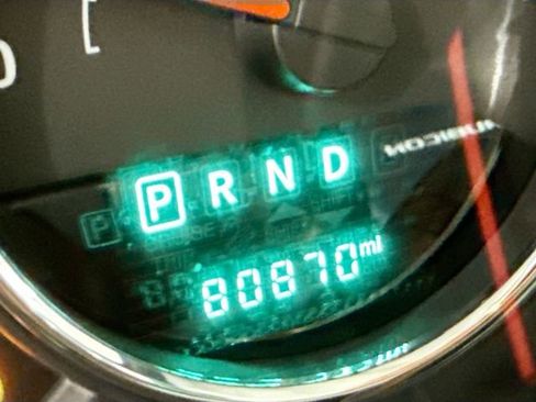 Used 2017 Jeep Wrangler Unlimited Rubicon w/ Connectivity Group image 13