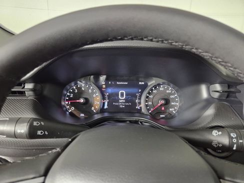 New 2026 Jeep Compass Latitude image 13