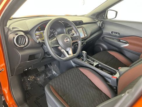 Used 2023 Nissan Kicks SR FWD image 19