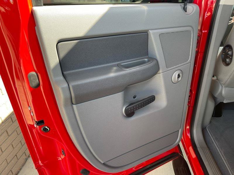 Used 2008 Dodge Ram 1500 Truck SLT w/ Mopar Chrome Edition Group AWD/4WD image 38