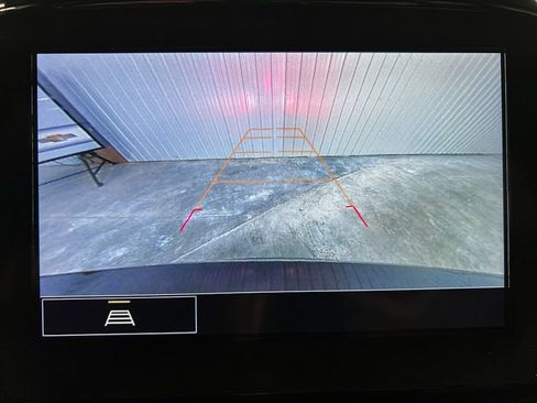 Certified 2023 Chevrolet Traverse LT image 19