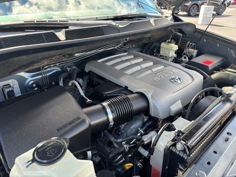 Used 2010 Toyota Tundra 2WD CrewMax image 28