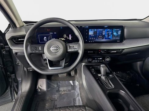 Used 2026 Nissan Kicks SV FWD image 21