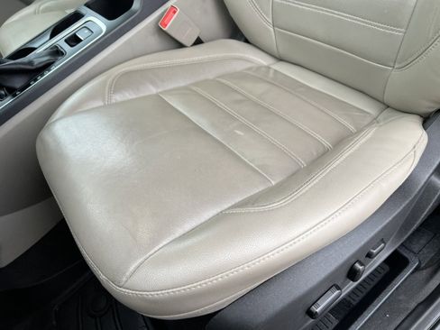 Certified 2017 Ford Escape Titanium image 10