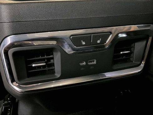 Used 2023 Chevrolet Silverado 1500 High Country w/ LPO, Dark Essentials Package AWD/4WD image 13
