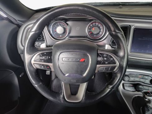 Used 2019 Dodge Challenger R/T Scat Pack w/ Dynamics Package image 21