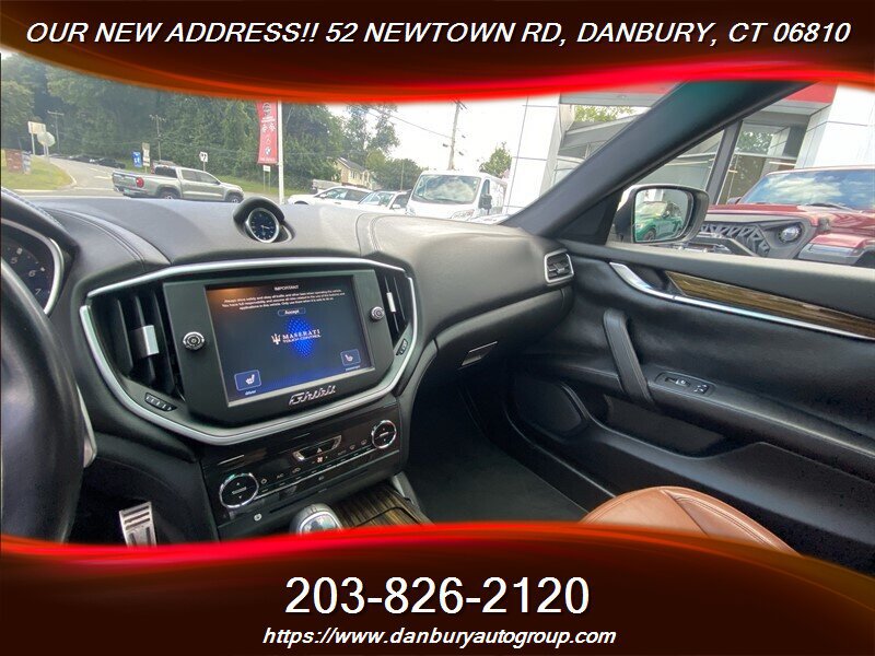 Used 2015 Maserati Ghibli S Q4 AWD/4WD image 19