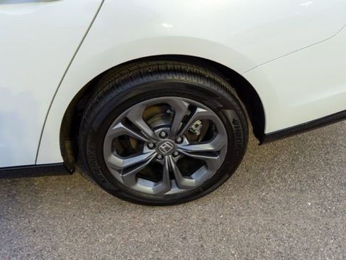 Used 2025 Honda Accord EX-L image 13