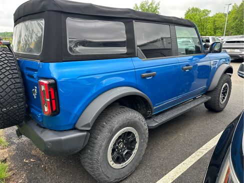 Used 2022 Ford Bronco Big Bend w/ Sasquatch Package AWD/4WD image 6