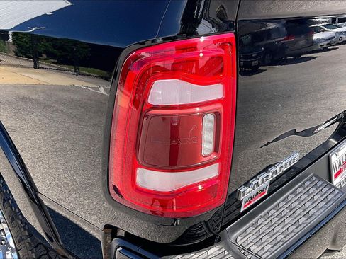 Used 2021 RAM 3500 Laramie AWD/4WD image 32