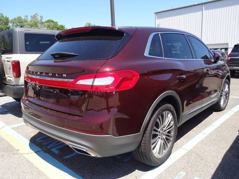 Used 2018 Lincoln MKX Reserve FWD image 5