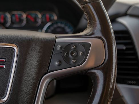 Used 2018 GMC Yukon SLT w/ Open Road Package image 16