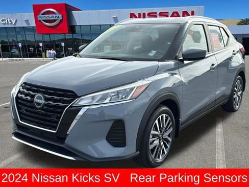 Used 2024 Nissan Kicks SV image 7