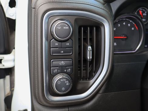 Certified 2022 Chevrolet Silverado 2500 LT image 12